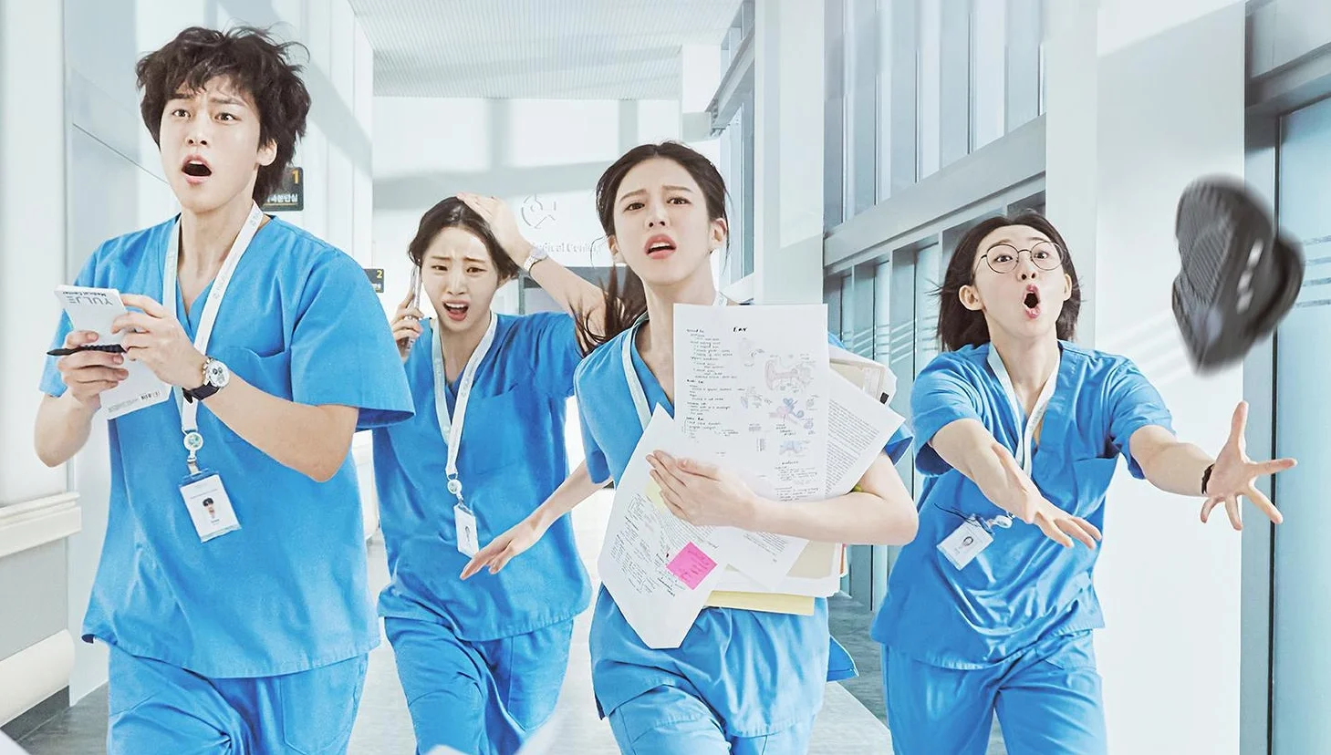 Resident Playbook - เพลย์บุ๊คชุดกาวน์ (2025)